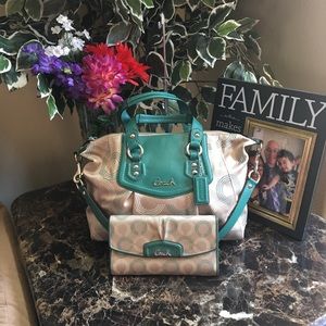 💕ASHLEY DOTTED OP ART SATCHEL SET🎉💕